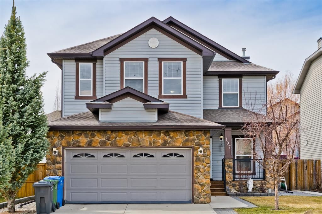 I have sold a property at 197 OAKMERE WAY in Chestermere
